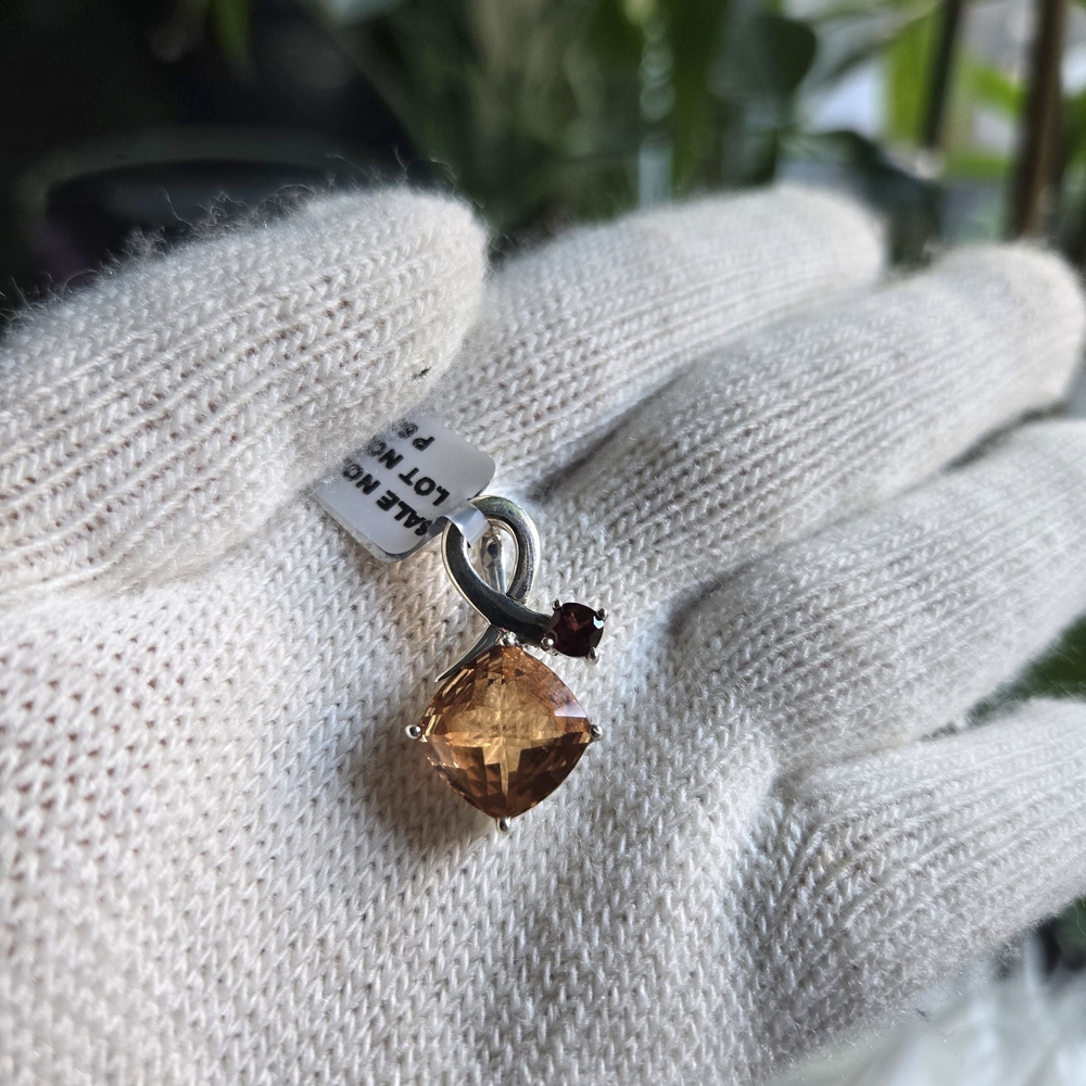 Vintage Citrine & Garnet Pendant in Sterling Silver – Elegant Faceted Gemstone